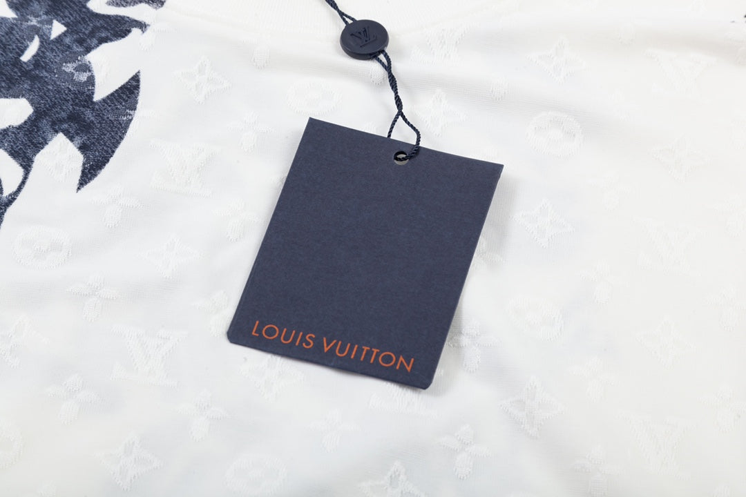 LV T-shirt