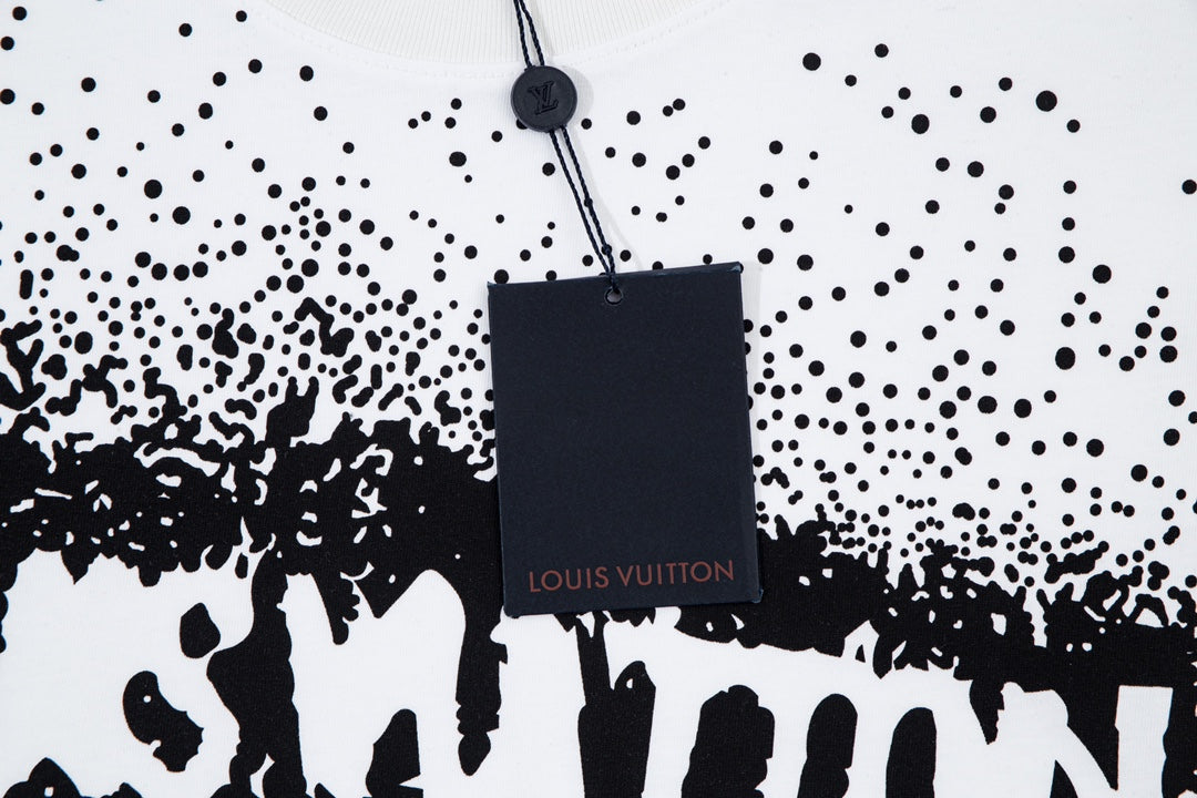 LV T-shirt