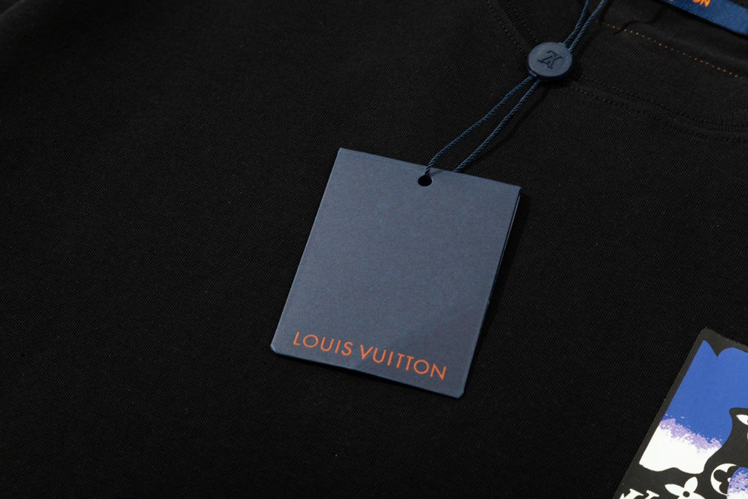 LV T-shirt