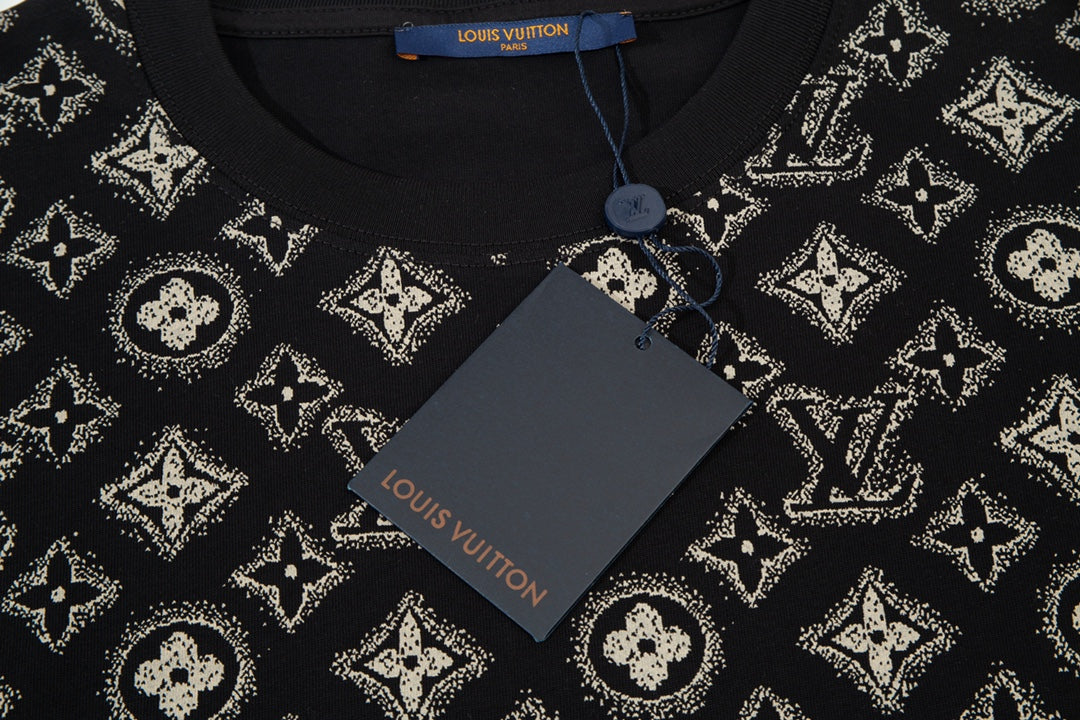 LV T-shirt