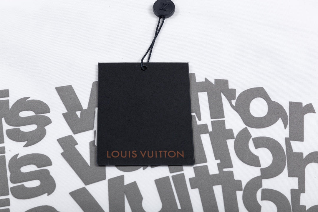 LV T-shirt