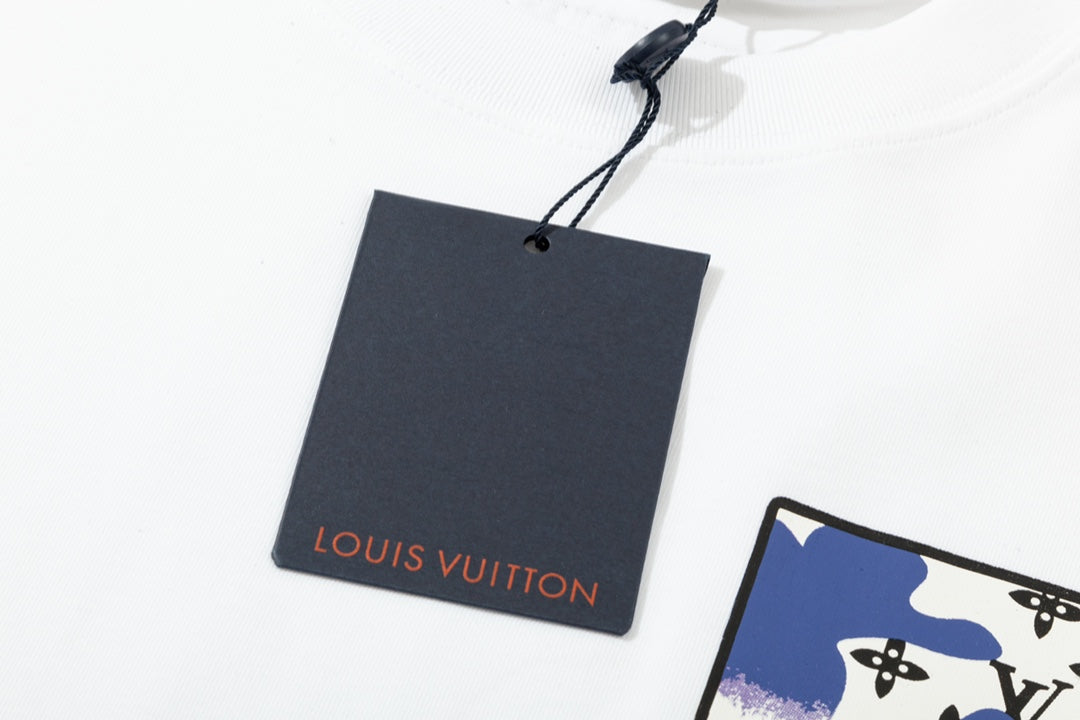 LV T-shirt
