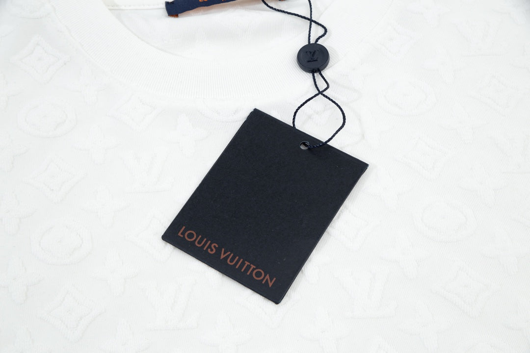 LV T-shirt