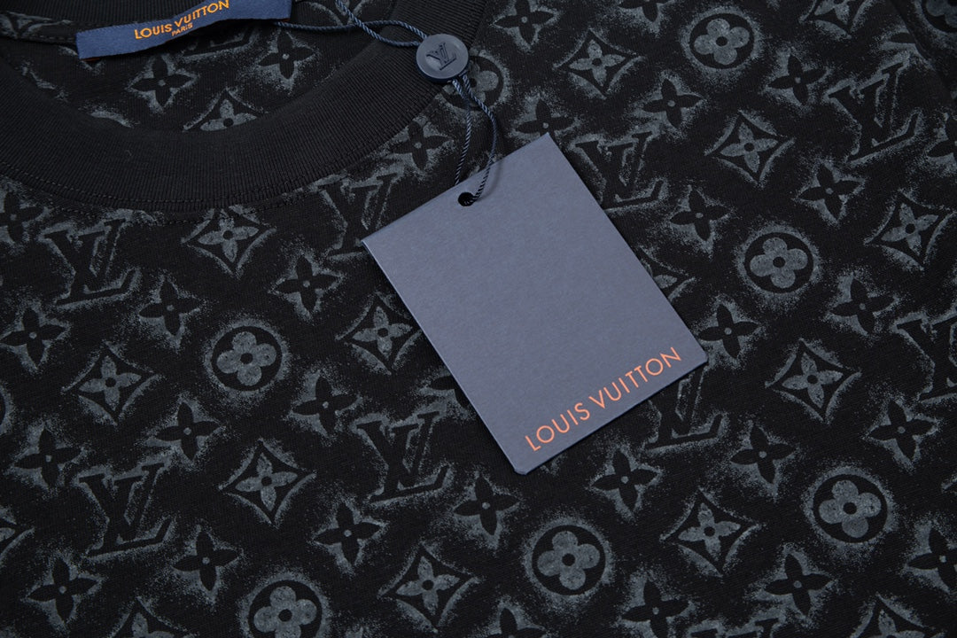 LV T-shirt