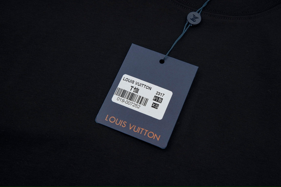 LV T-shirt