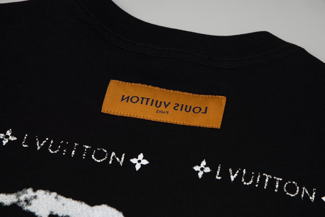 LV T-shirt