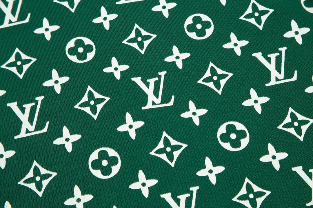 LV T-shirt