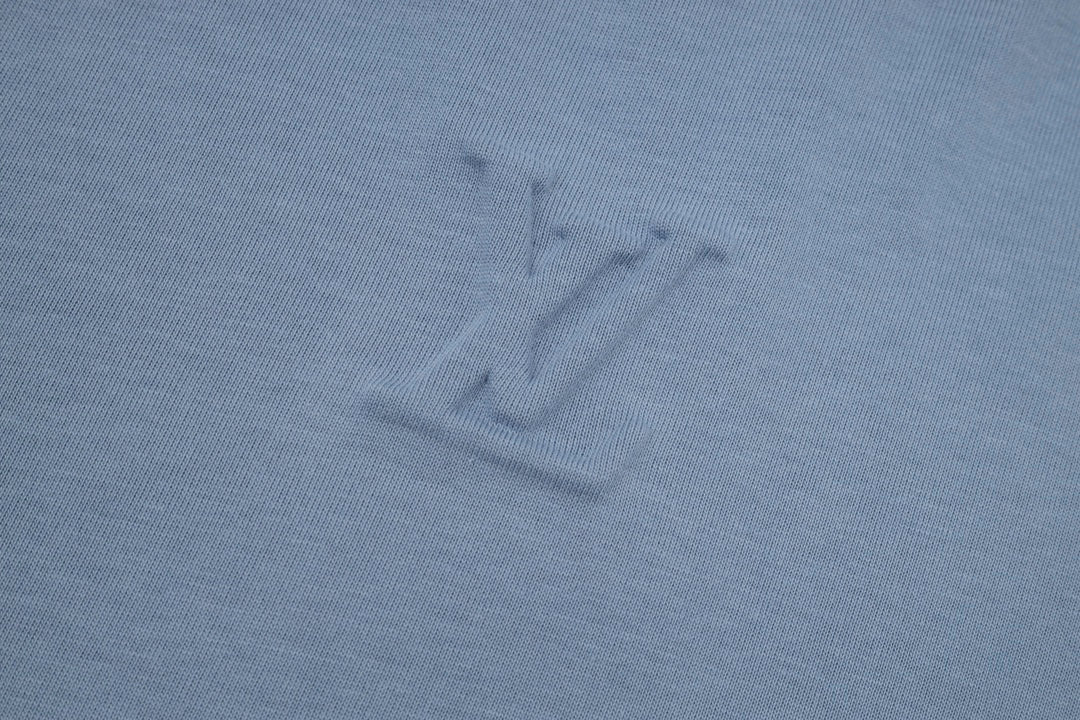 LV T-shirt