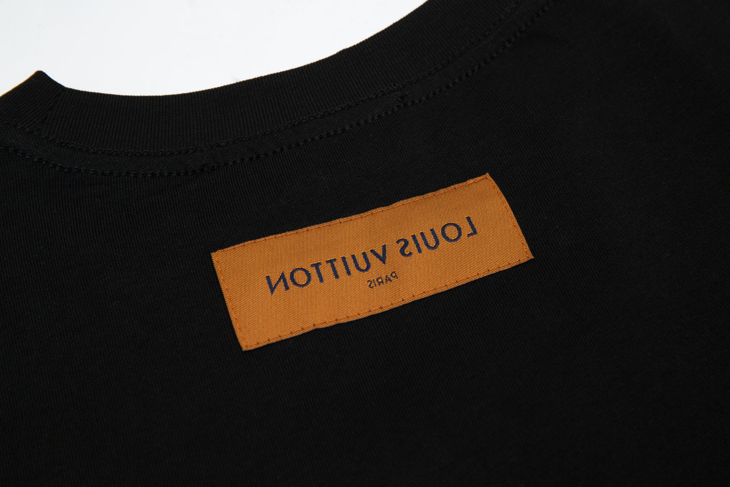 LV T-shirt