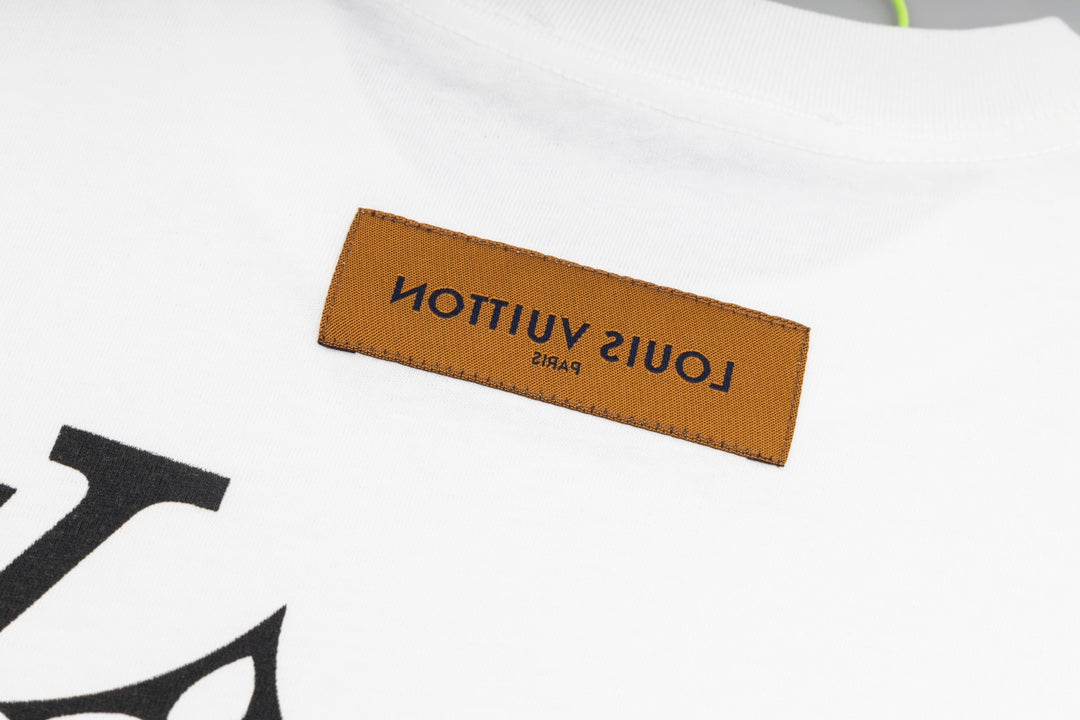LV T-shirt