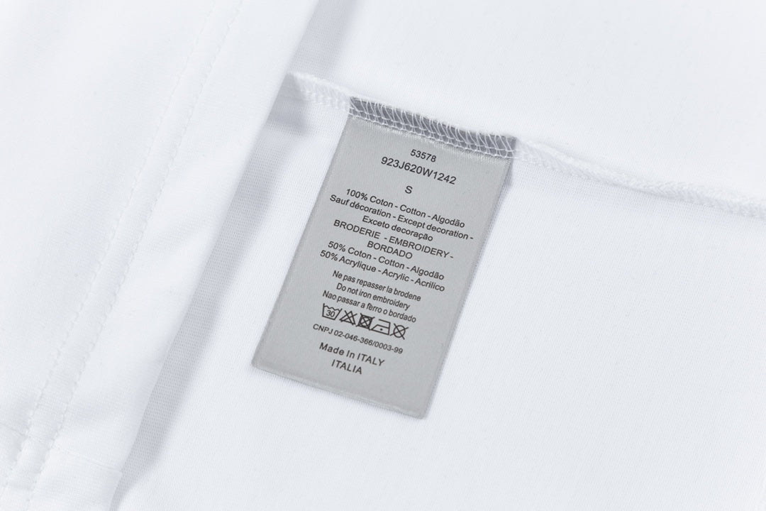 Dior T-shirt