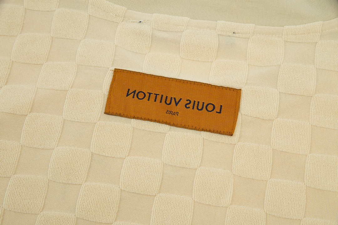 LV T-shirt
