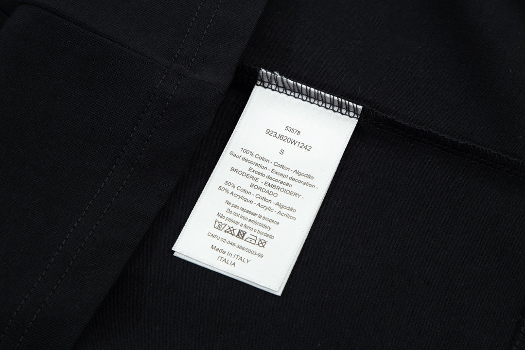 Dior T-shirt