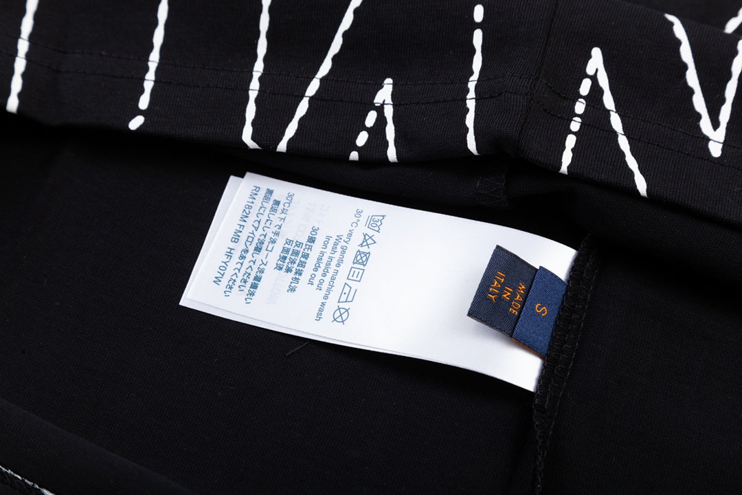LV T-shirt
