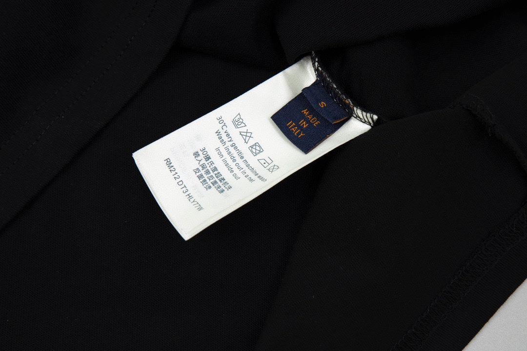 LV T-shirt