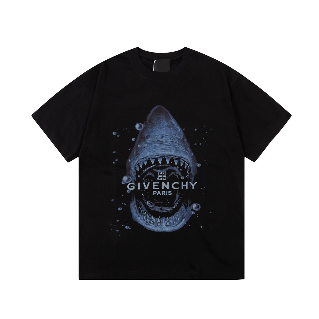 Givenchy T-shirt