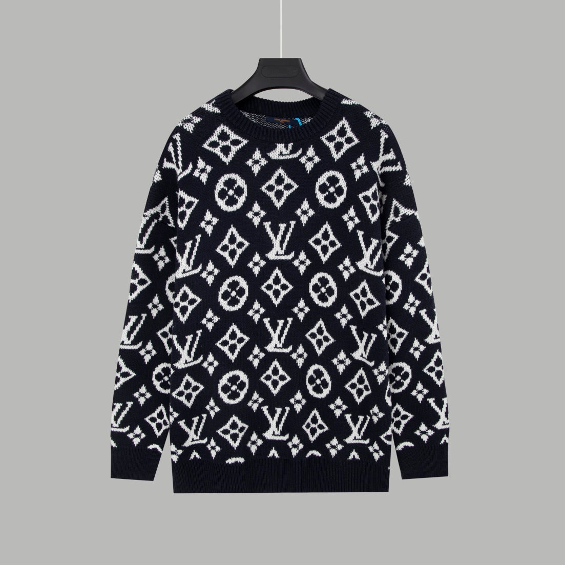 LV sweater