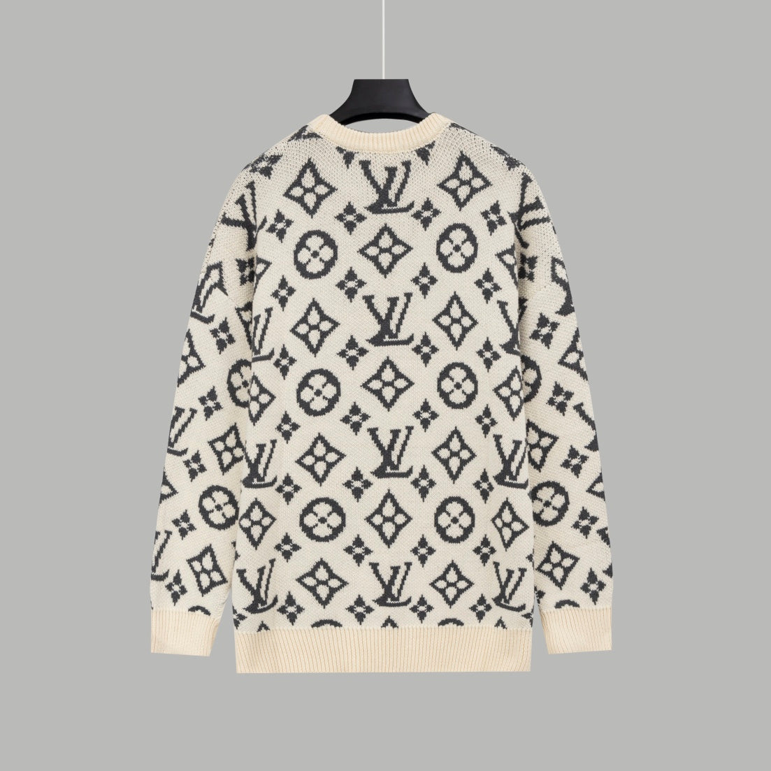 LV sweater