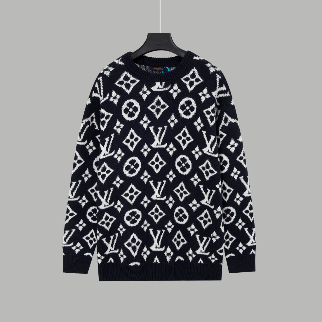 LV sweater