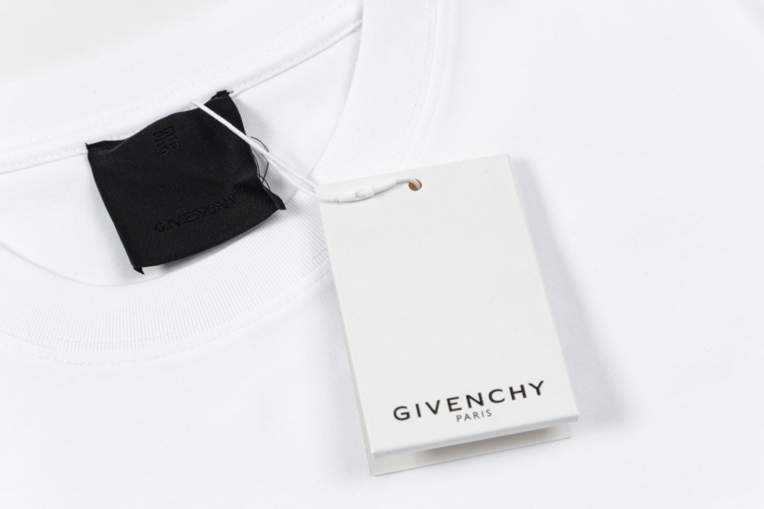 Givenchy T-shirt