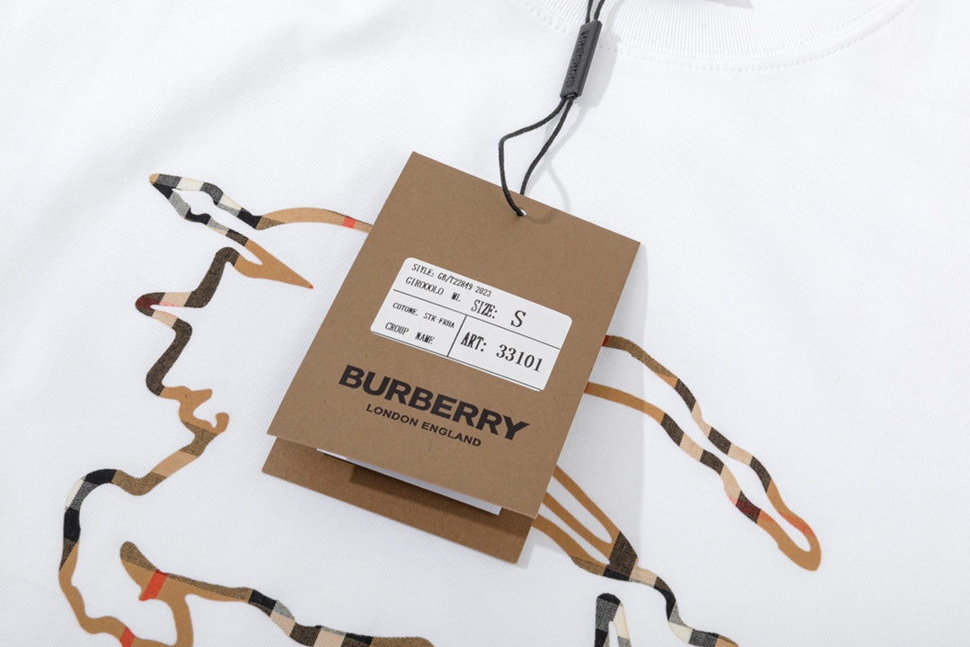 Burberry T-shirt