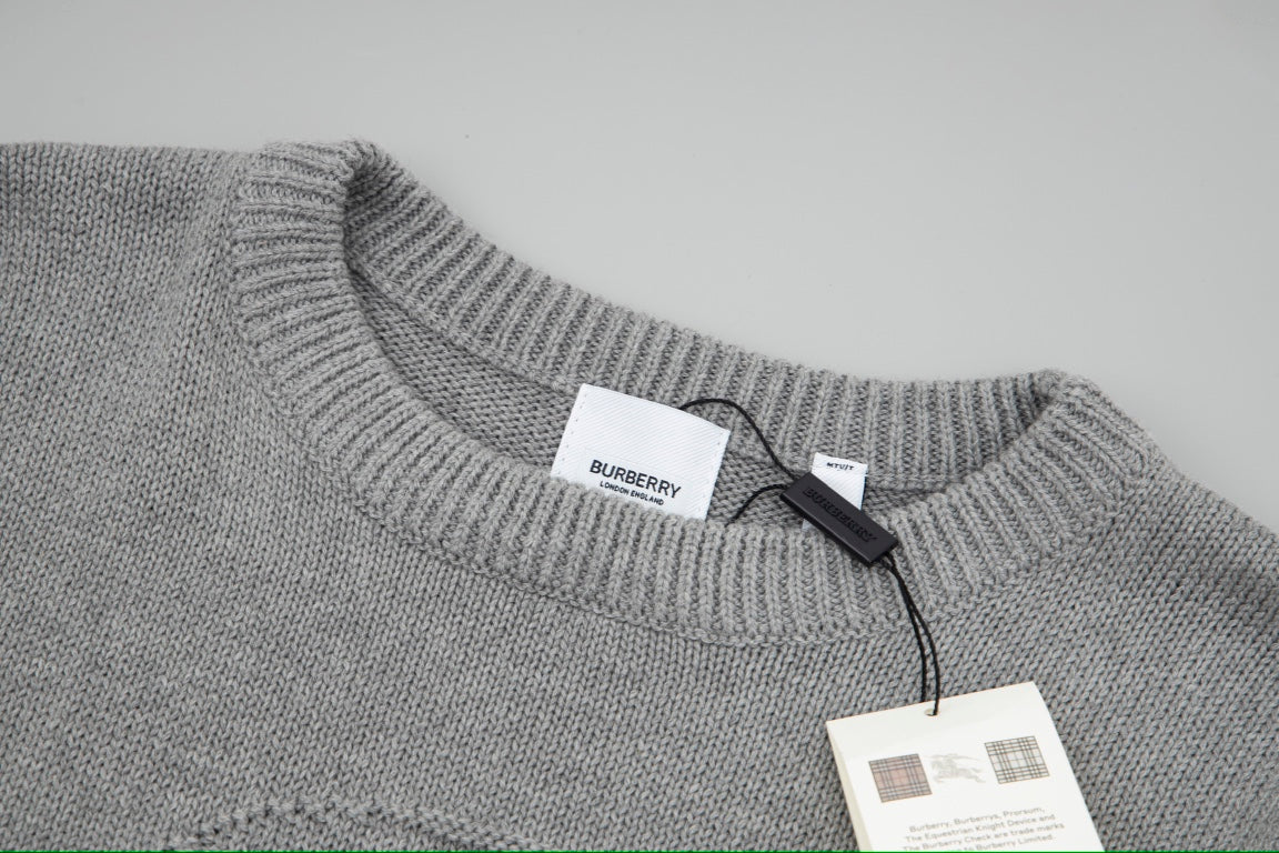 Burberry sweater