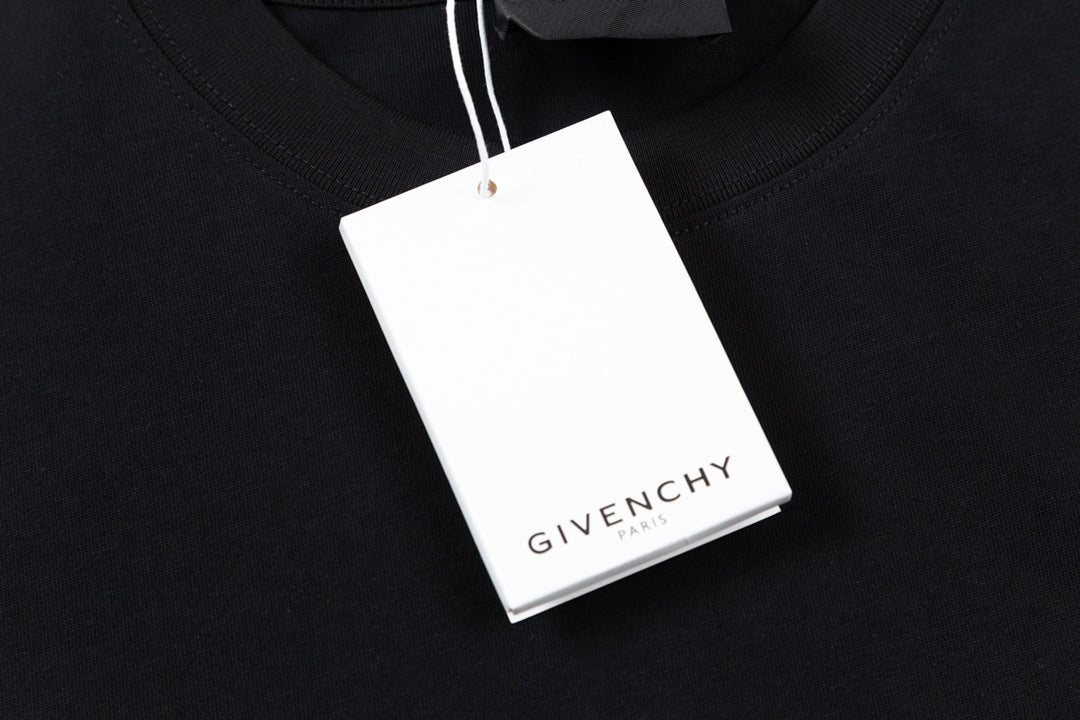 Givenchy T-shirt