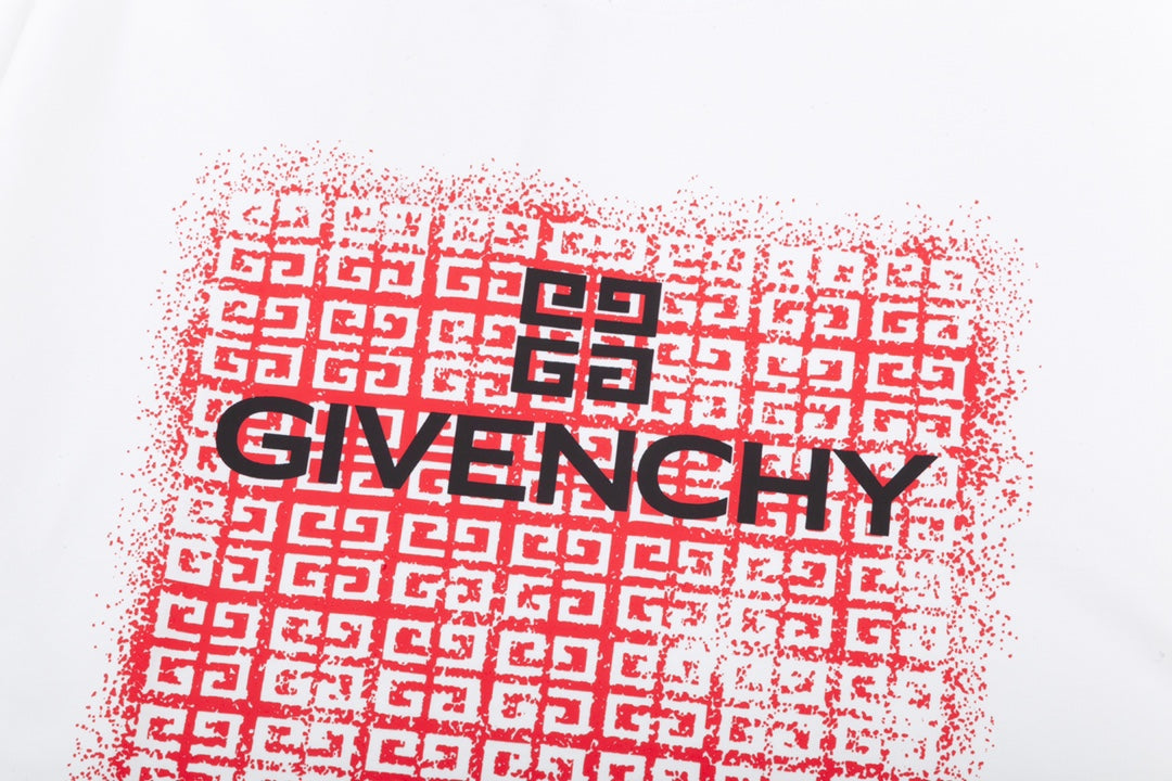 Givenchy T-shirt