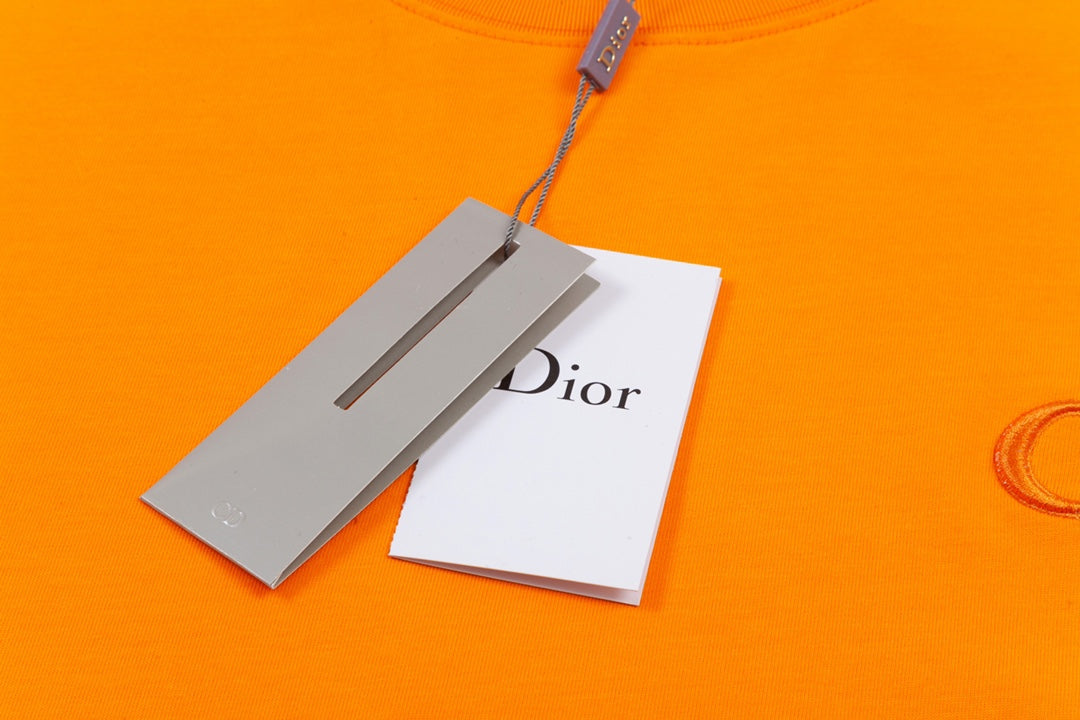 Dior T-shirt