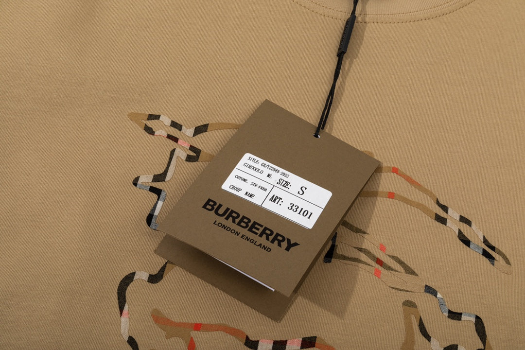 Burberry T-shirt