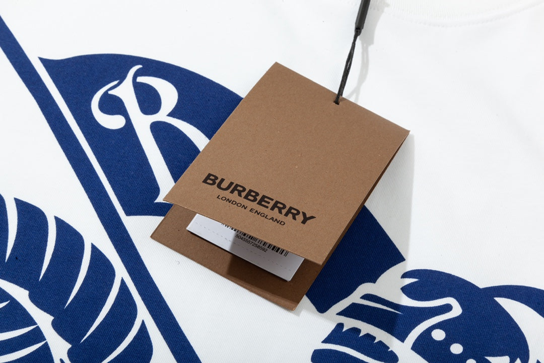 Burberry T-shirt