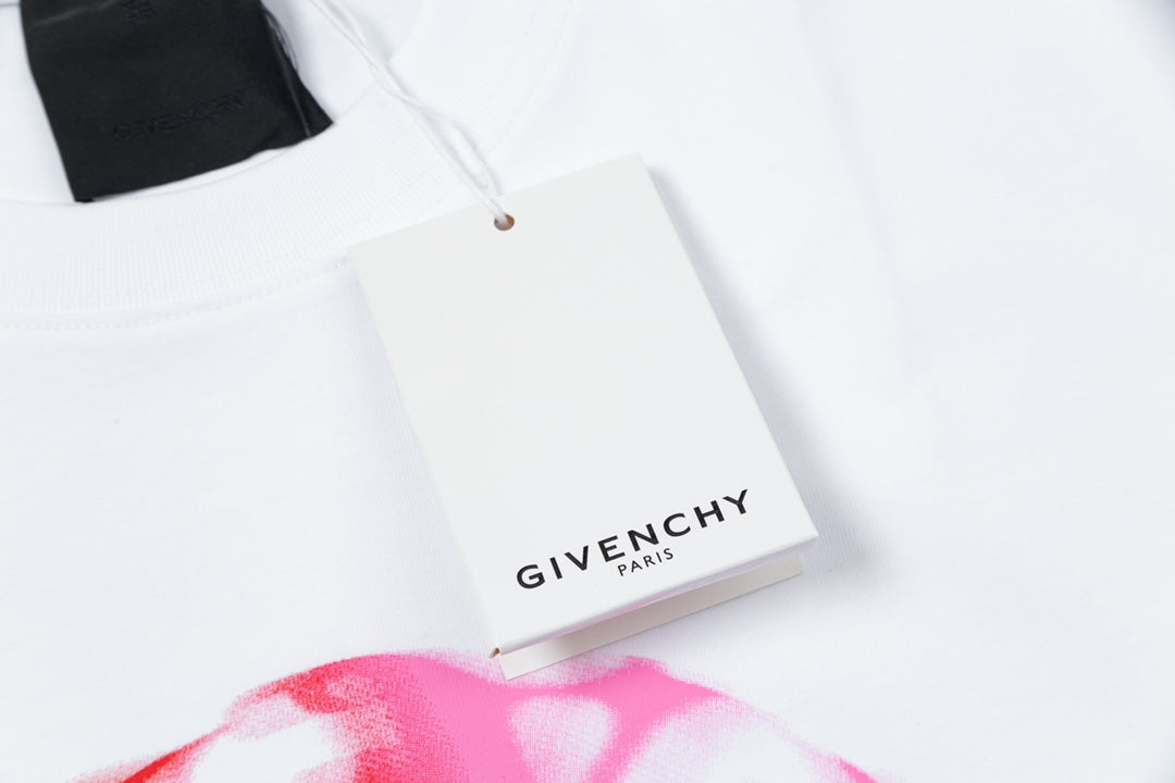 Givenchy T-shirt