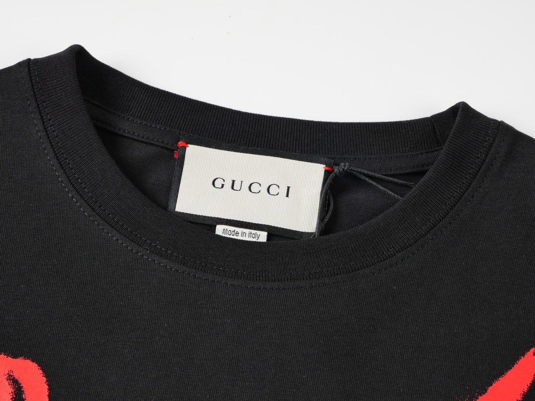 Gucci T-shirt