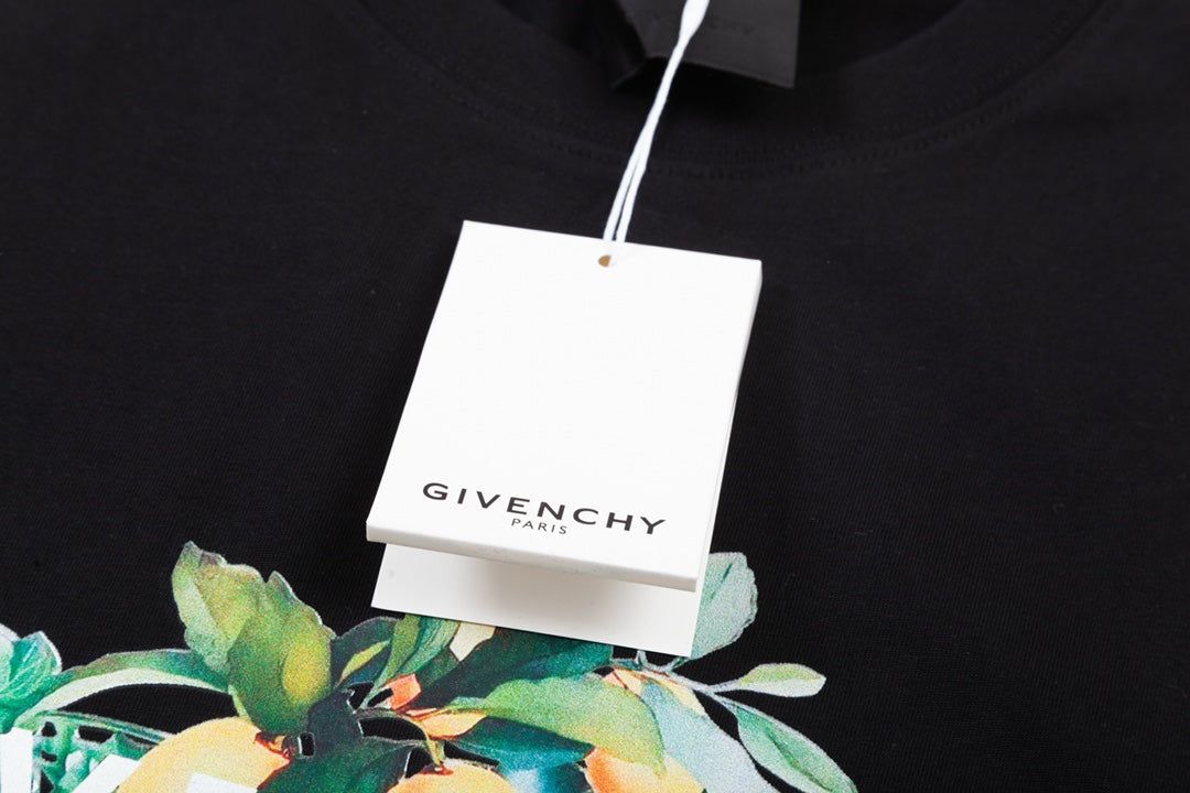 Givenchy T-shirt