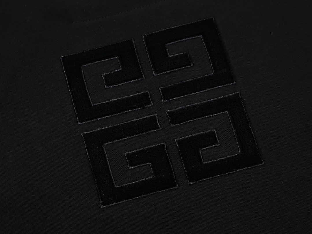 Givenchy T-shirt