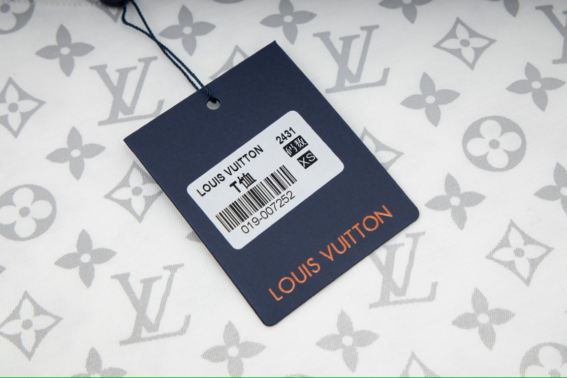 LV T-shirt