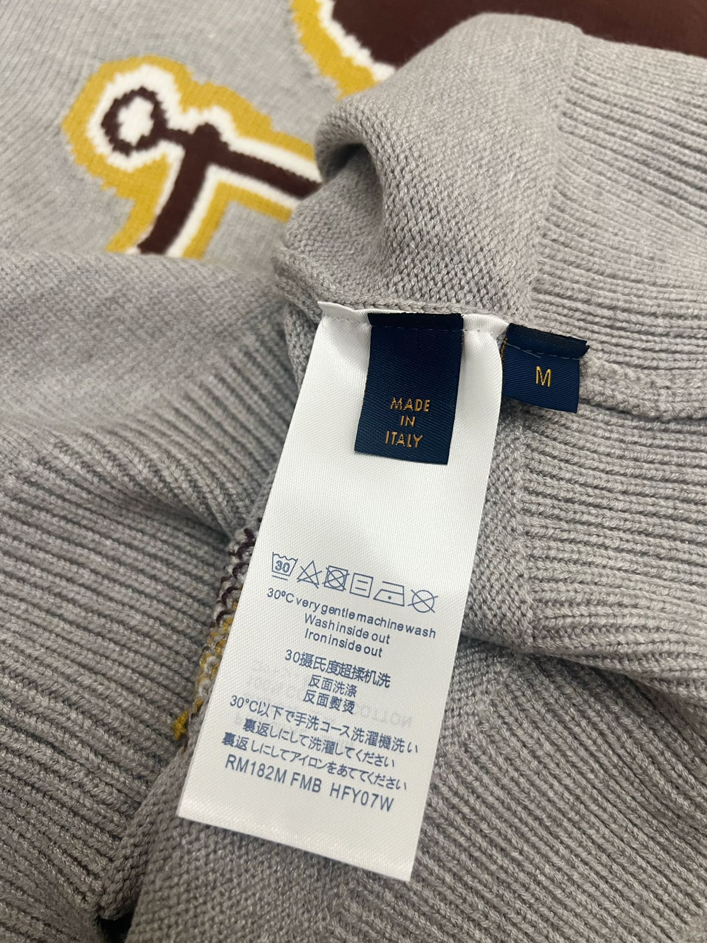 LV sweater