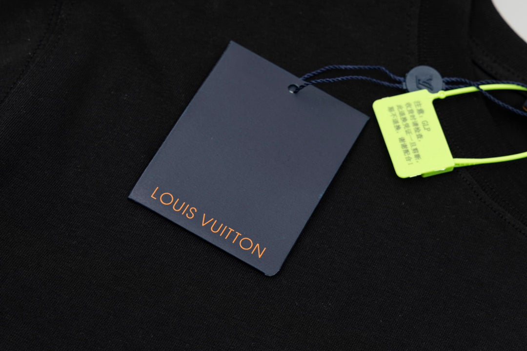 LV T-shirt