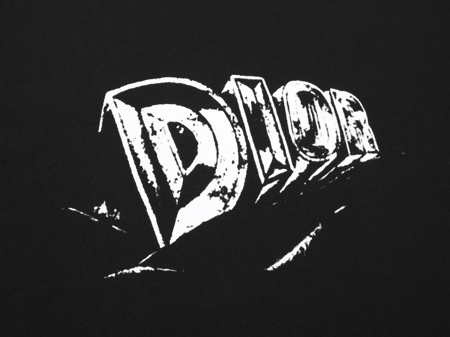 Dior T-shirt