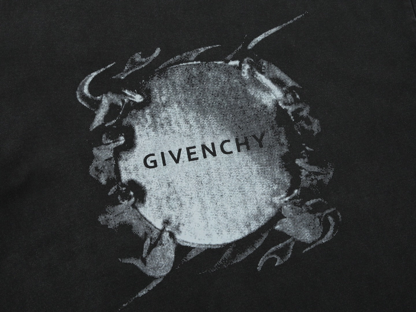 Givenchy T-shirt