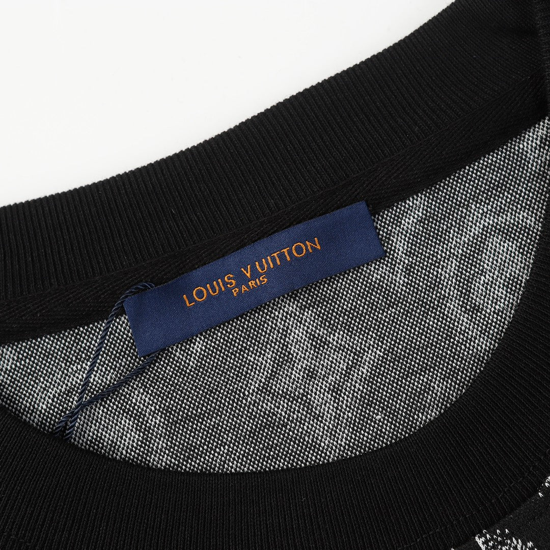 LV T-shirt