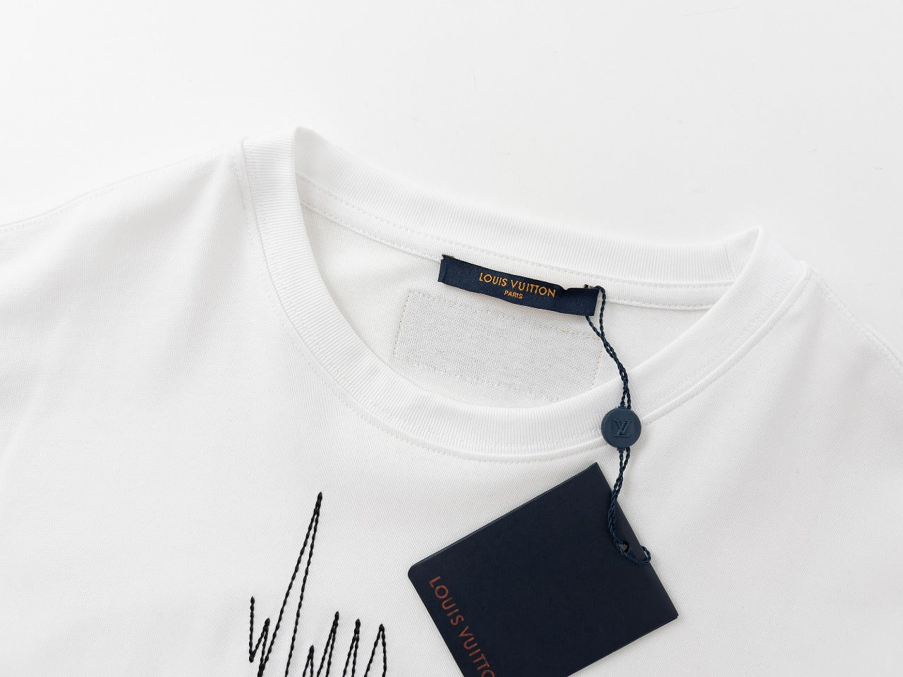 LV T-shirt