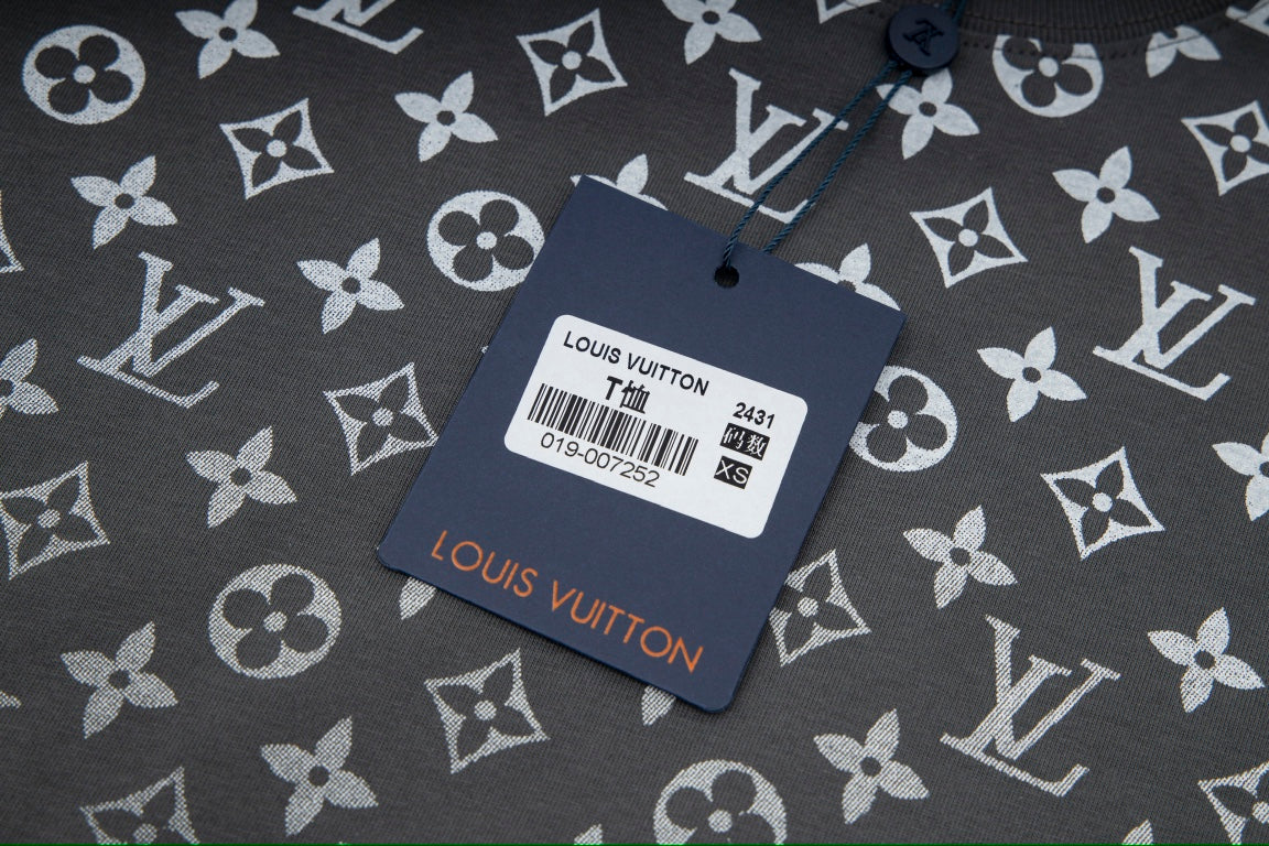 LV T-shirt