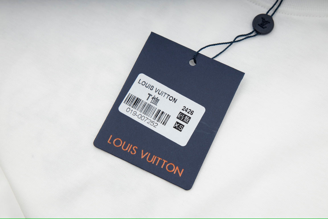 LV T-shirt