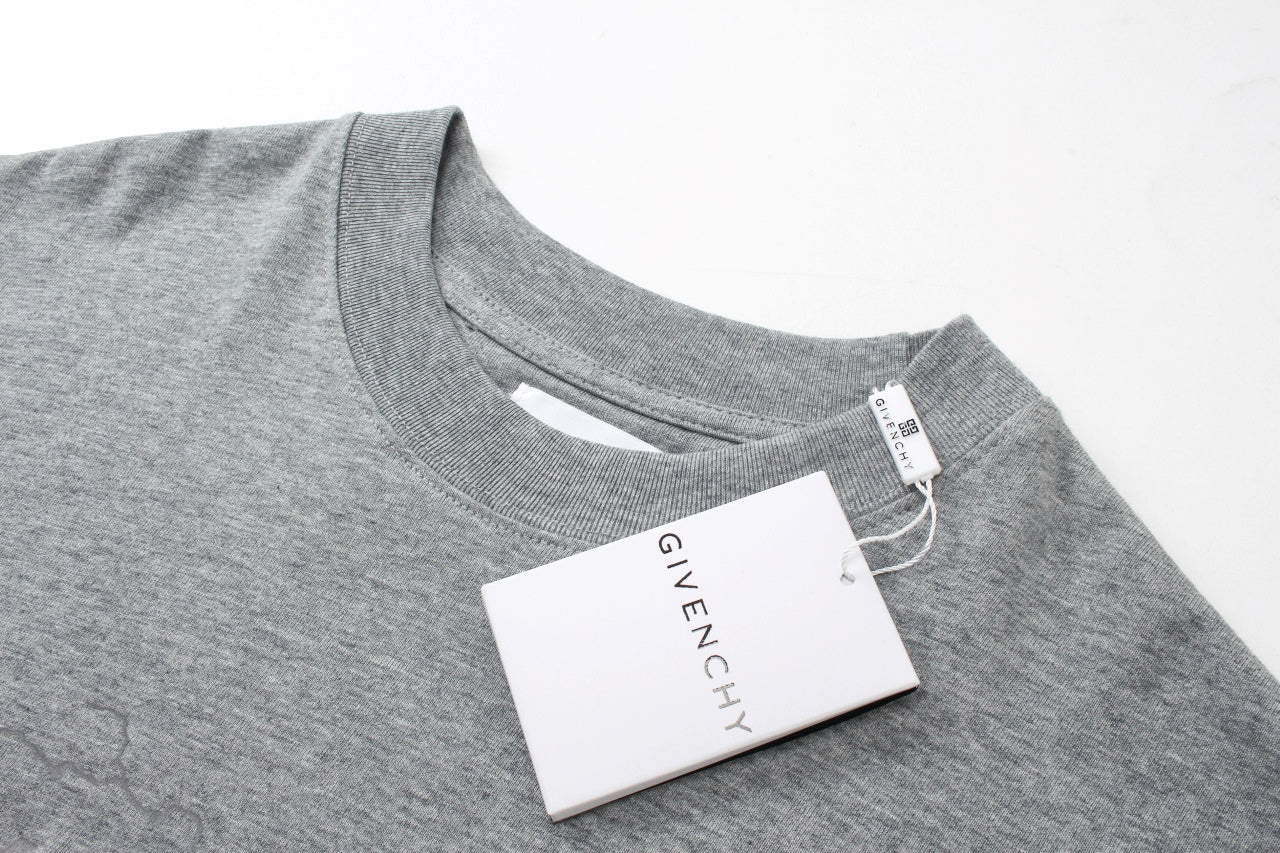 Givenchy T-shirt