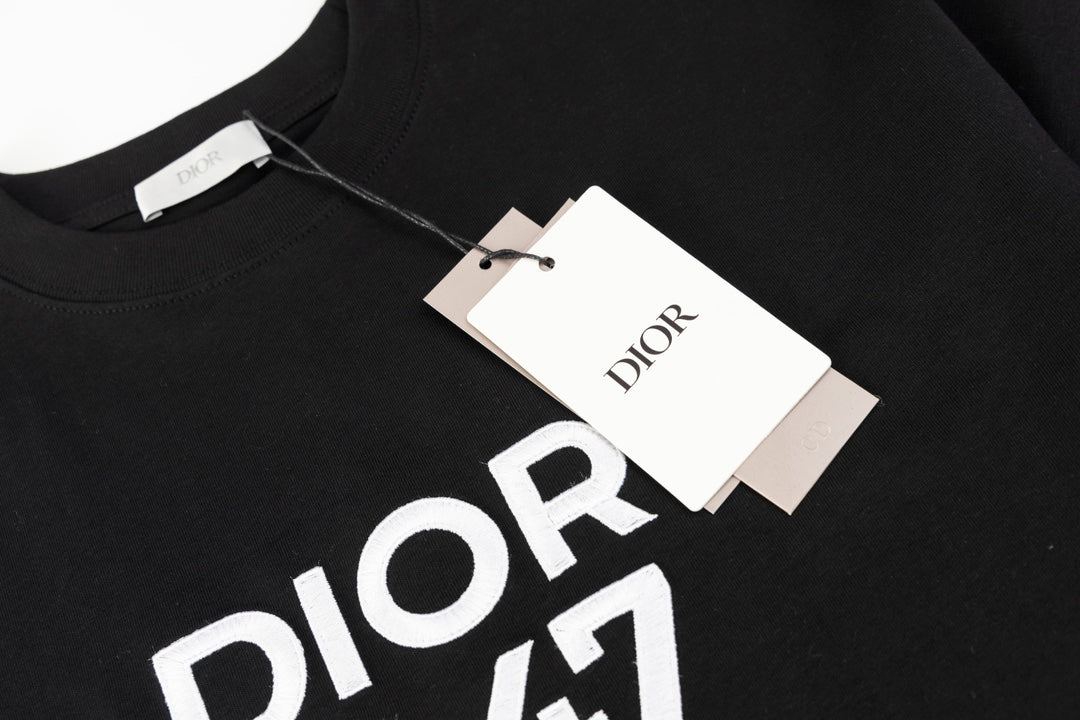 Dior  T-shirt