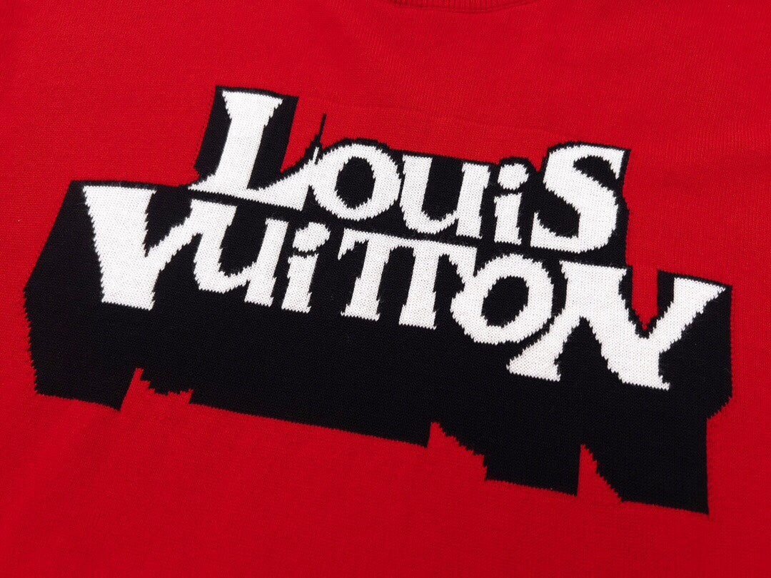 LV T-shirt