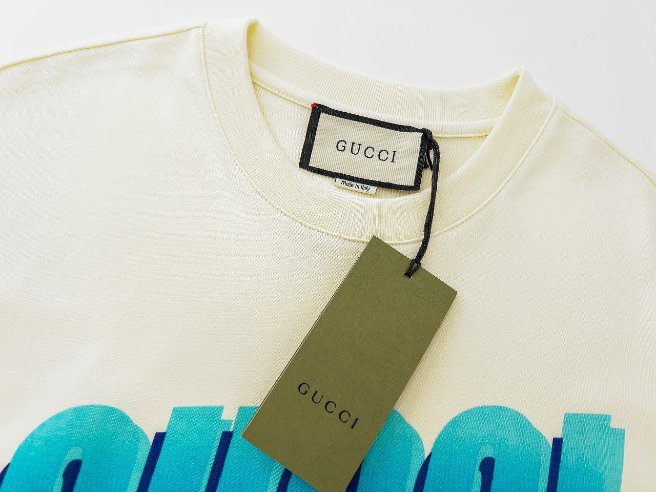 Gucci T-shirt