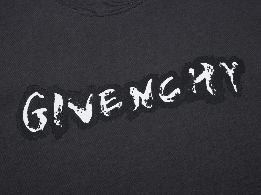 Givenchy T-shirt