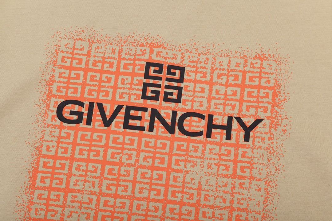 Givenchy T-shirt